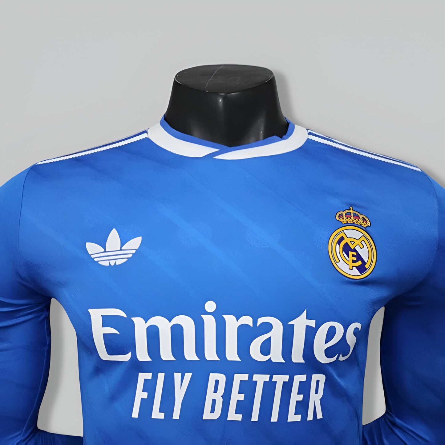 Real Madrid 25/26 Second Away Player Edition Long Sleeve Kit