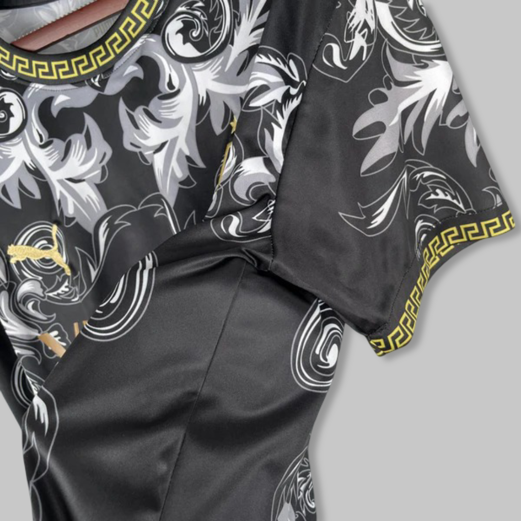 Italy 25/26 "Versace" Black Premium Kit