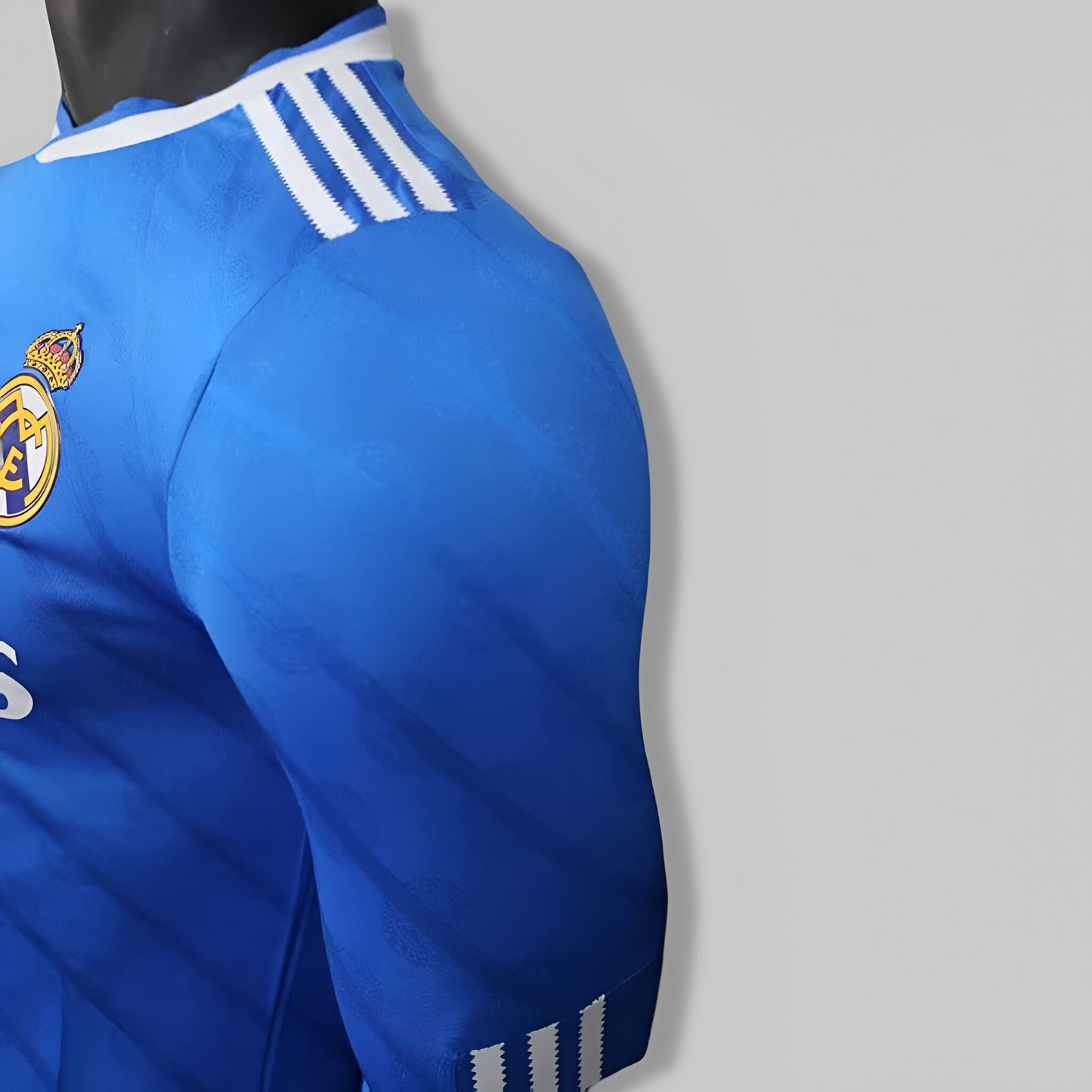 Real Madrid 25/26 Second Away Player Edition Long Sleeve Kit