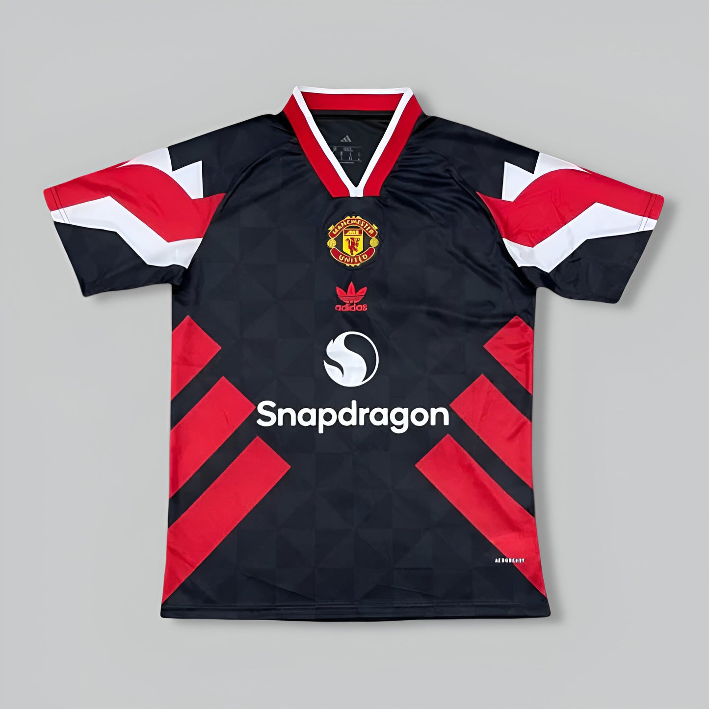 Manchester United 25/26 "Icon" Kit