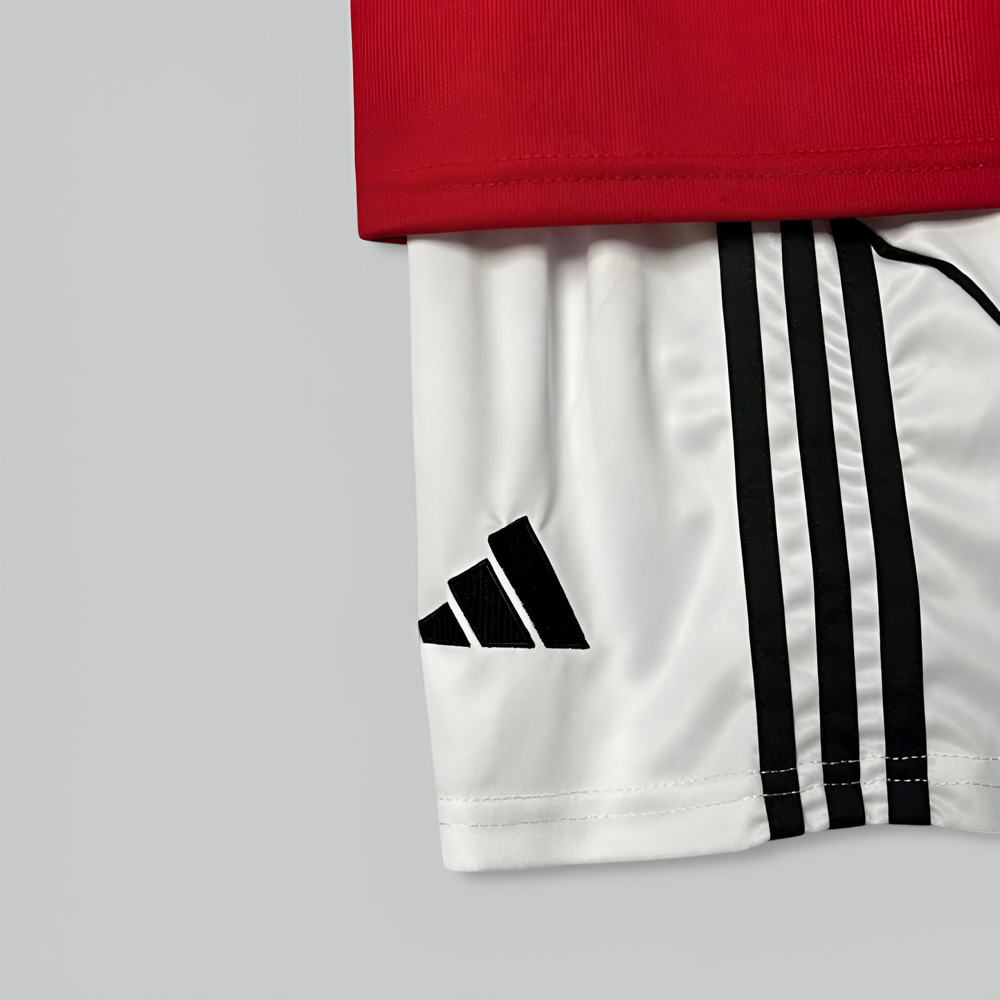 Manchester United 25/26 Home Kids Kit