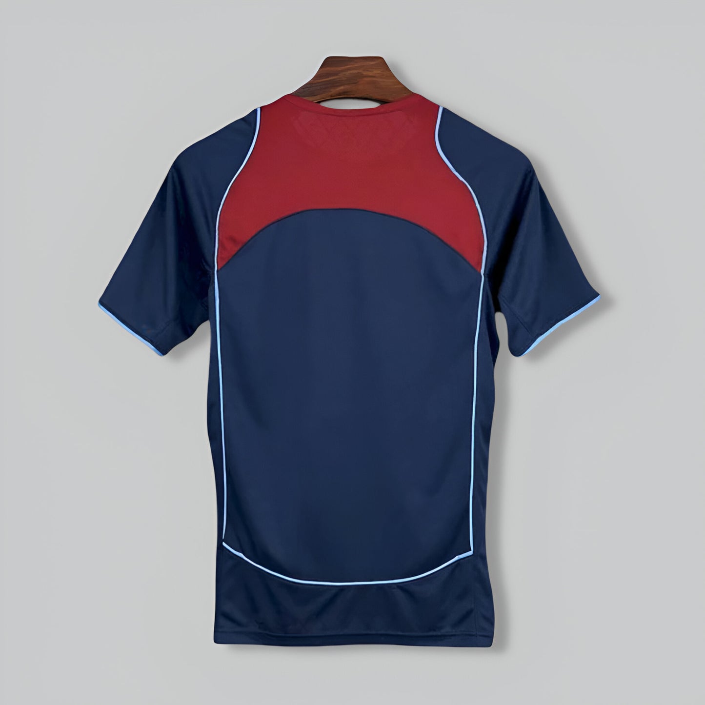 Atletico Madrid 2004-2005 Away Retro Kit