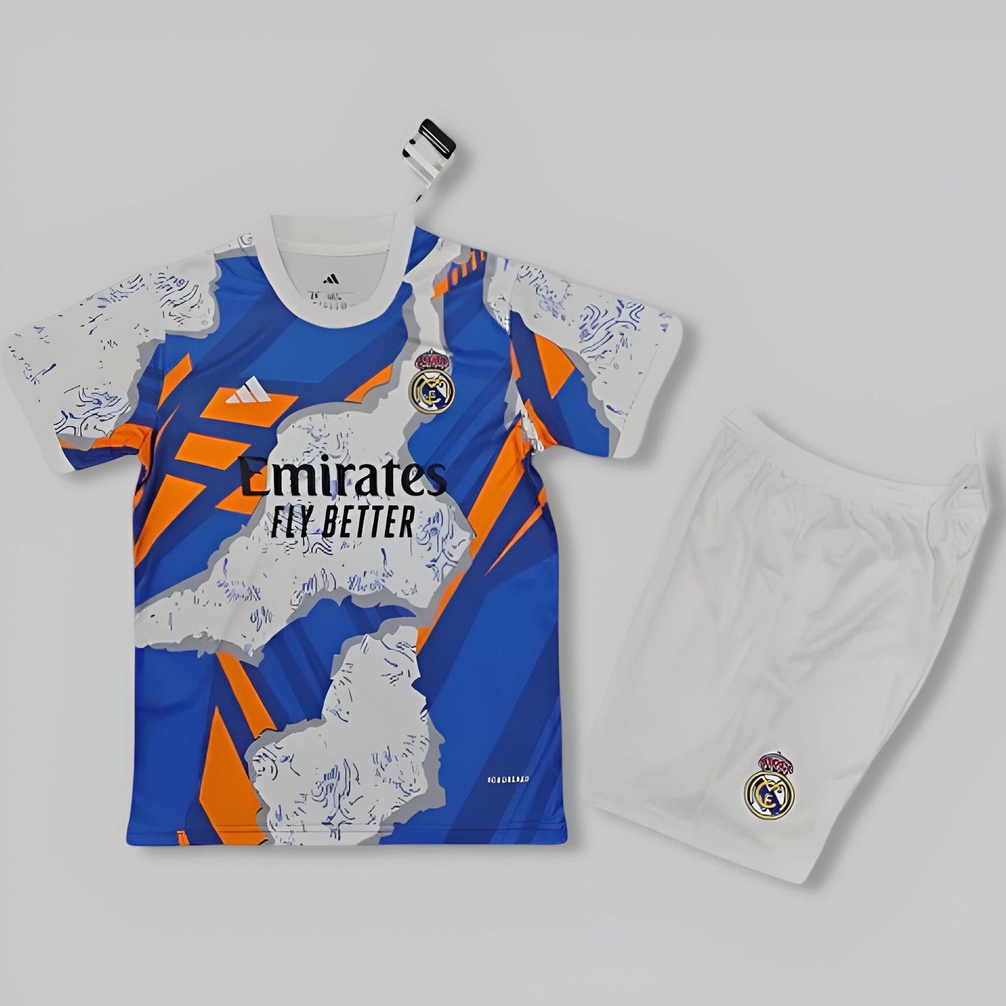 Real Madrid 25/26 "Royal Impact" Premium Kids Kit