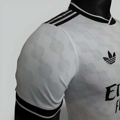 Real Madrid 25/26 "Classic Royal" Player Version Premium Kit