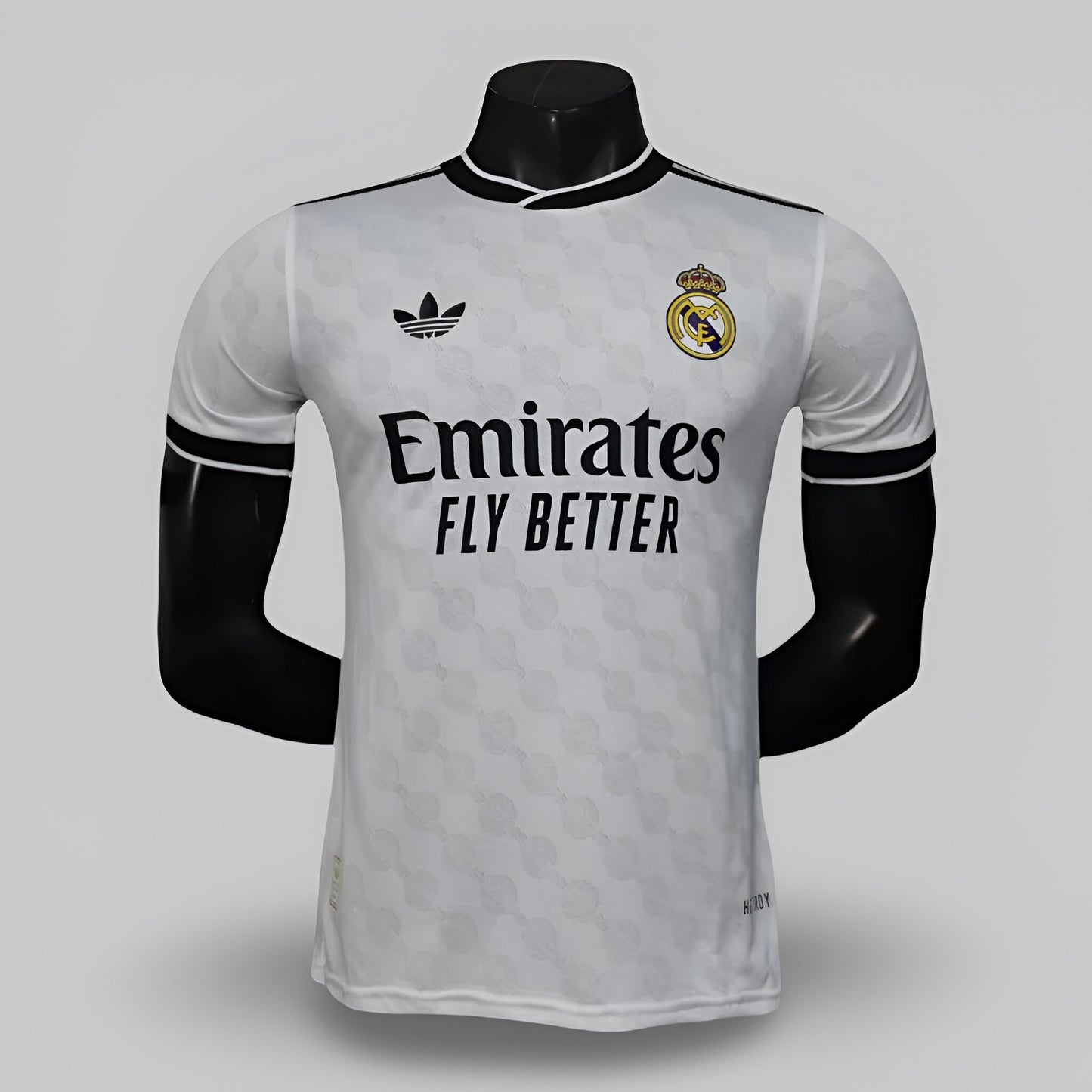 Real Madrid 25/26 "Classic Royal" Player Version Premium Kit