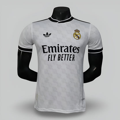 Real Madrid 25/26 "Classic Royal" Player Version Premium Kit