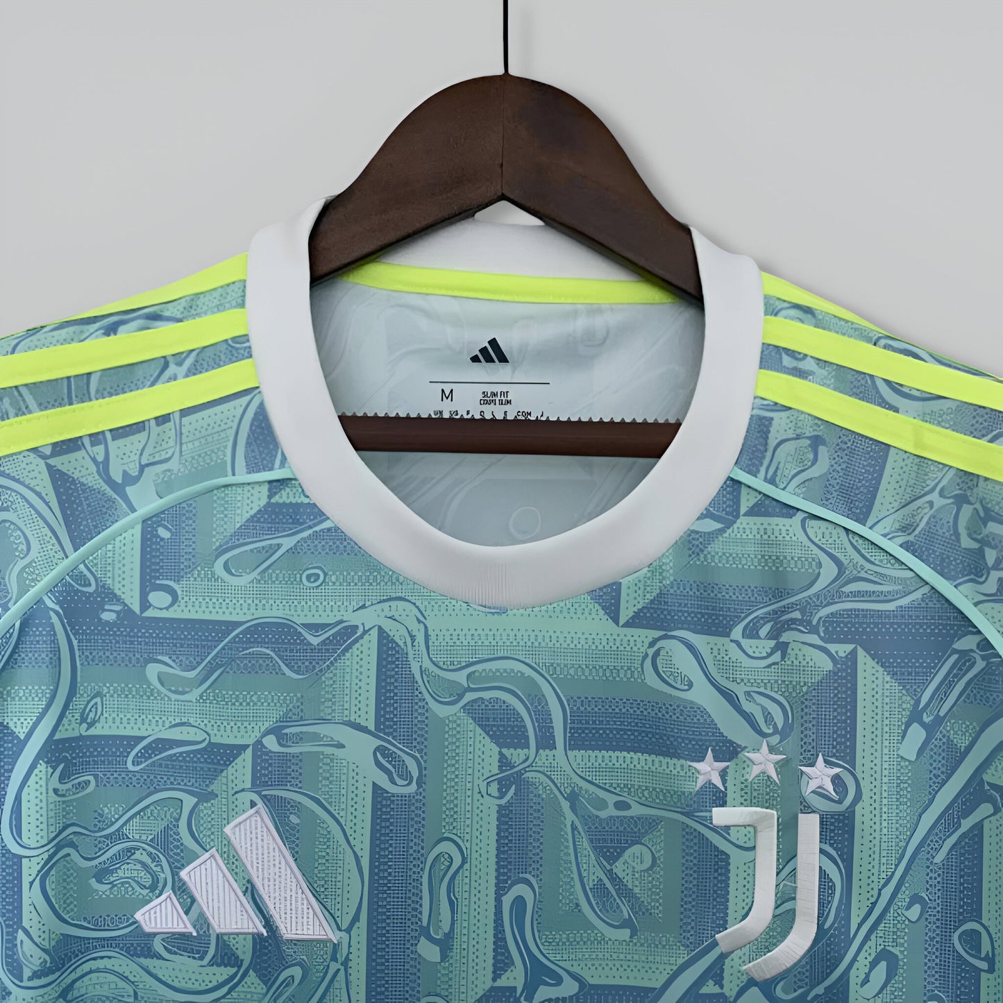 Juventus 25-26 Away Kit