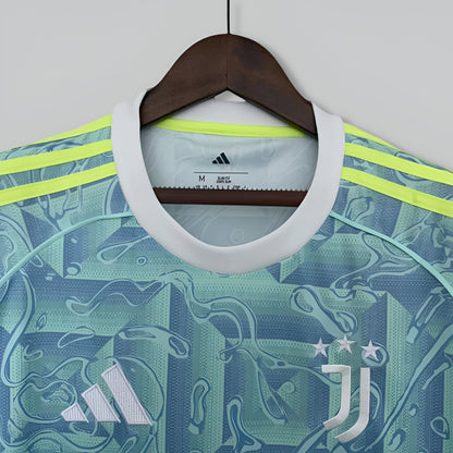 Juventus 25-26 Away Kit