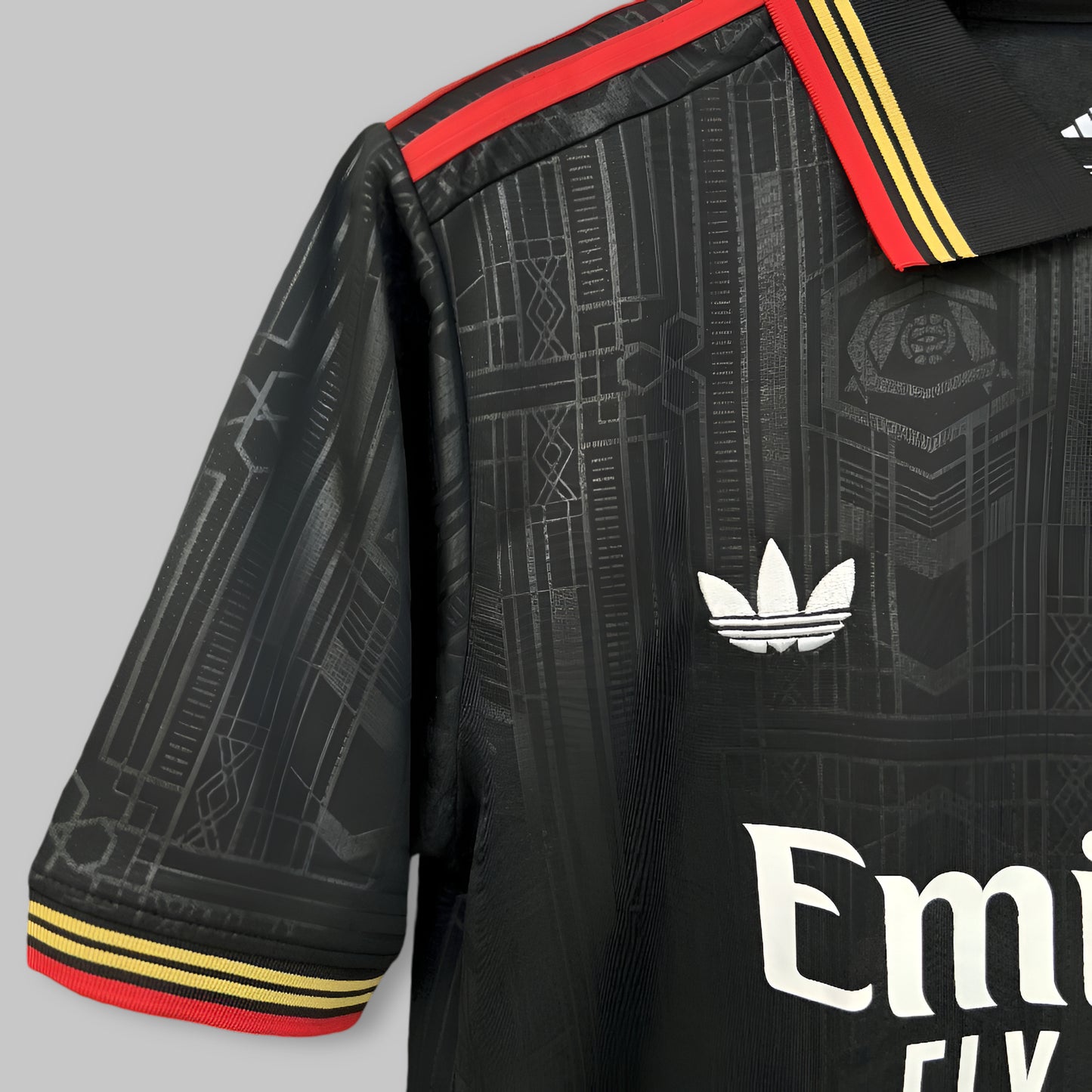 Arsenal 25/26 "Black London" Premium Kit