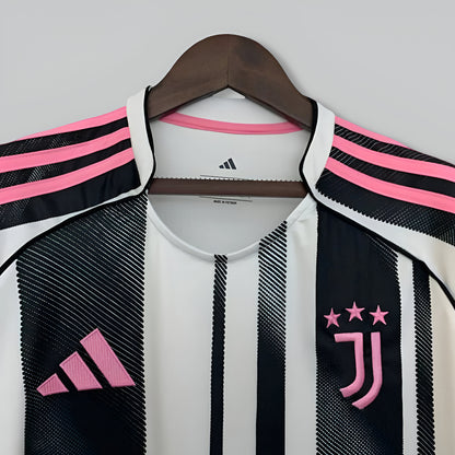 Juventus 25-26 Home Kit