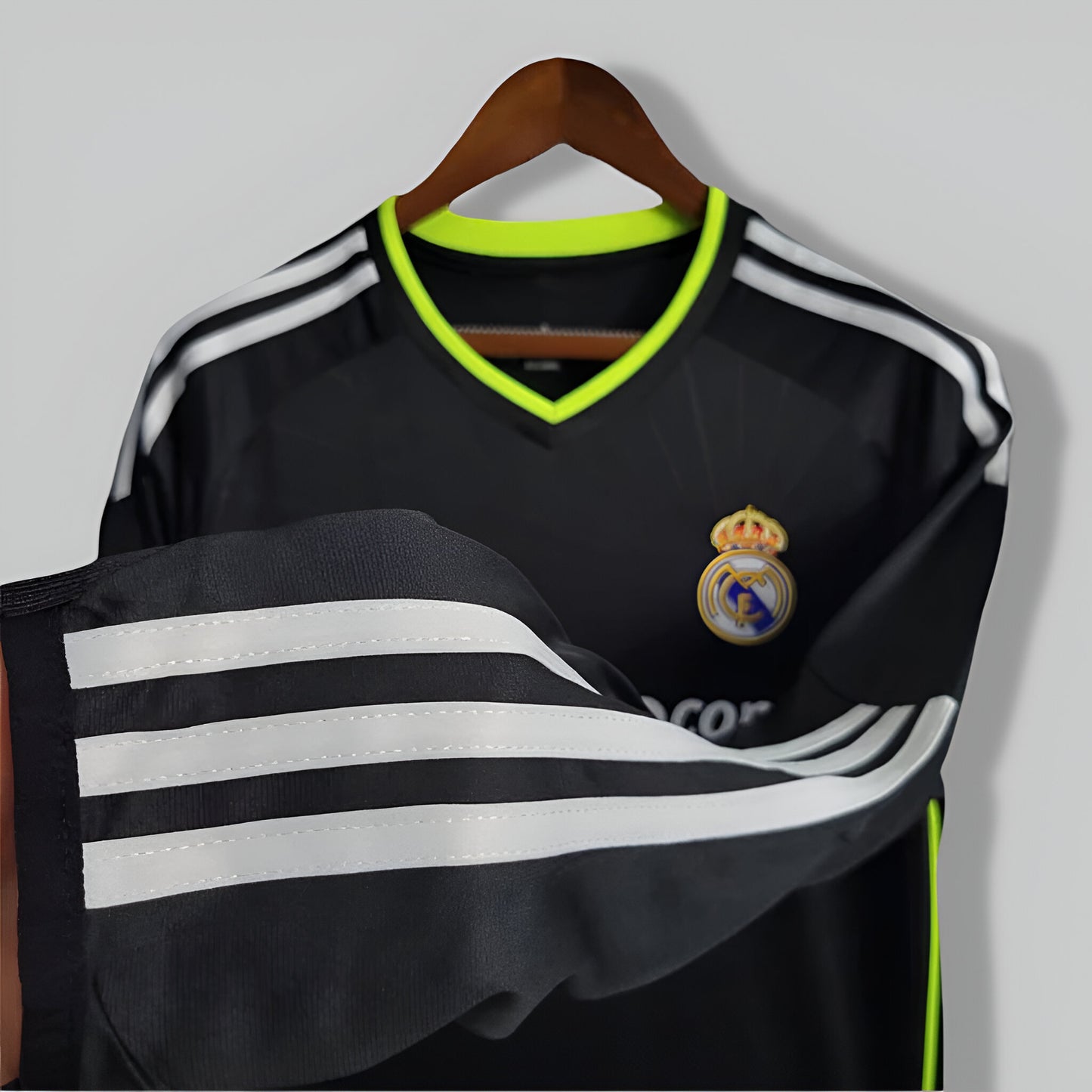 Real Madrid 2010-2011 Away Long Sleeve