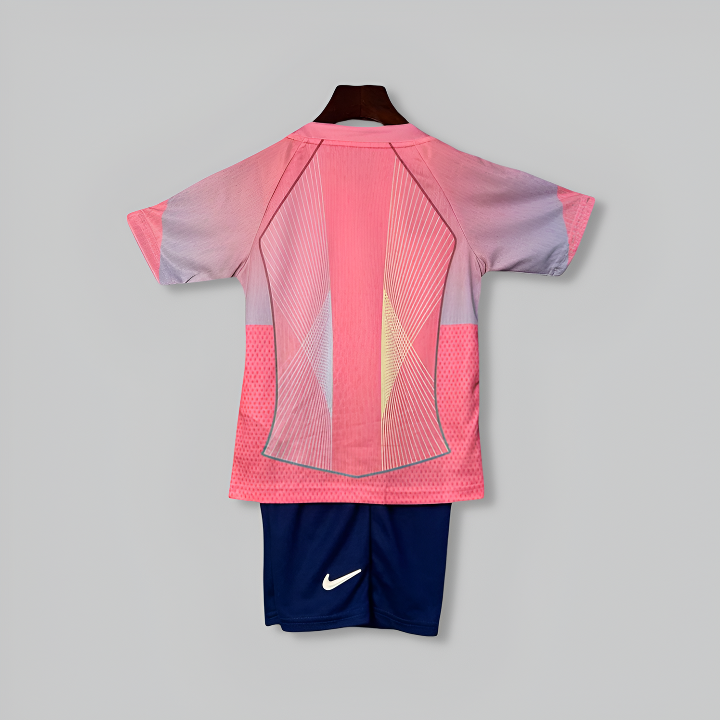 Barcelona 25/26 "Aurora" Premium Kids Kit