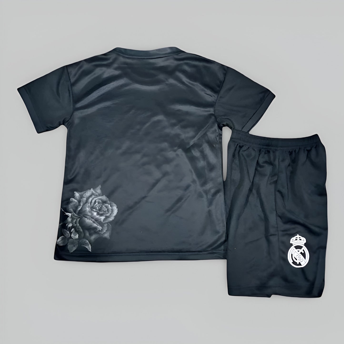 Real Madrid 25/26 "Y-3 Black Elegance" Premium Kids Kit