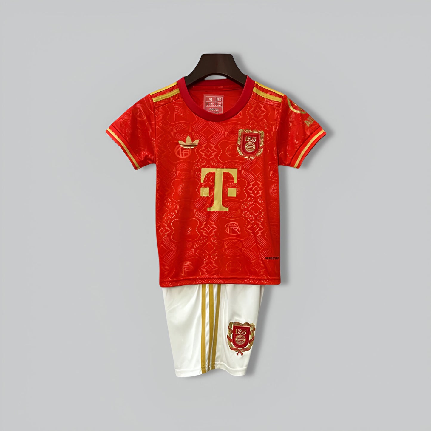 Bayern Munchen 25/26 "125th Anniversary Red Edition" Premium Kids Kit