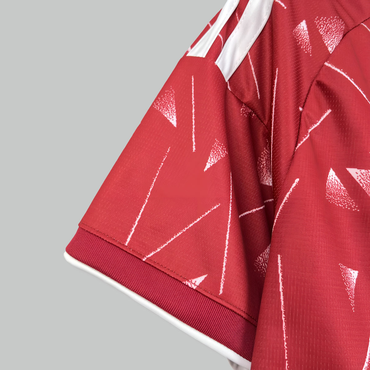 Liverpool 26/27 Home Kit