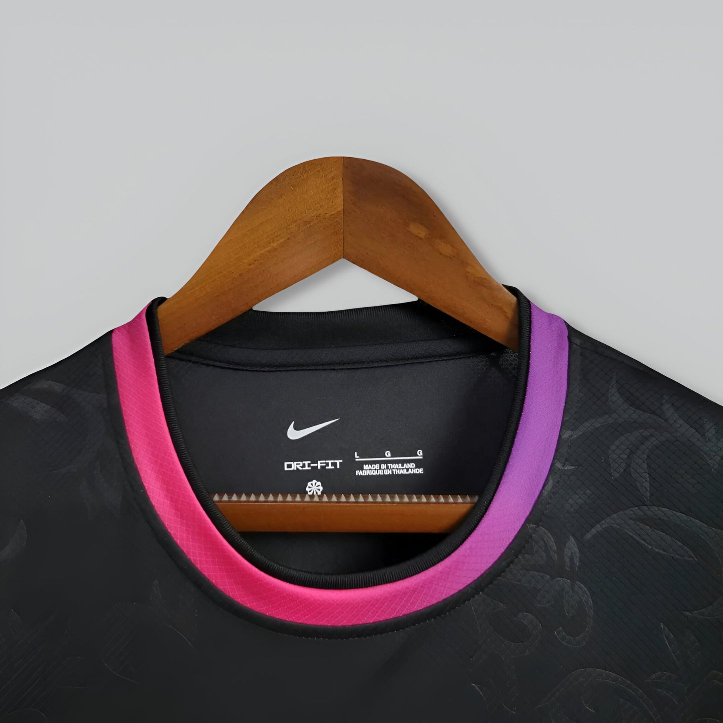 PSG 24/25 "Paris Noir" Premium Kit