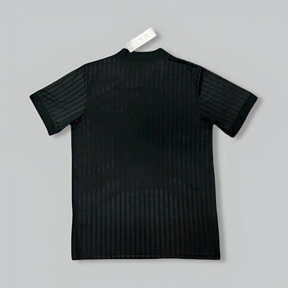 Manchester United 25/26 "Stripes" Kit