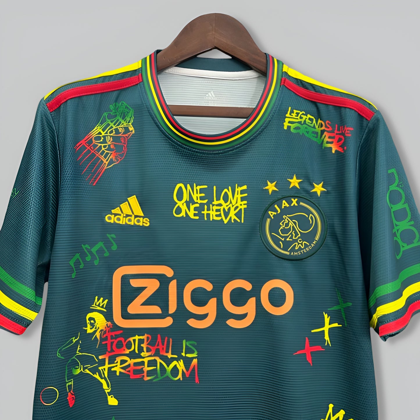 Ajax 25/26 x Bob Marley "Green" Premium Kit