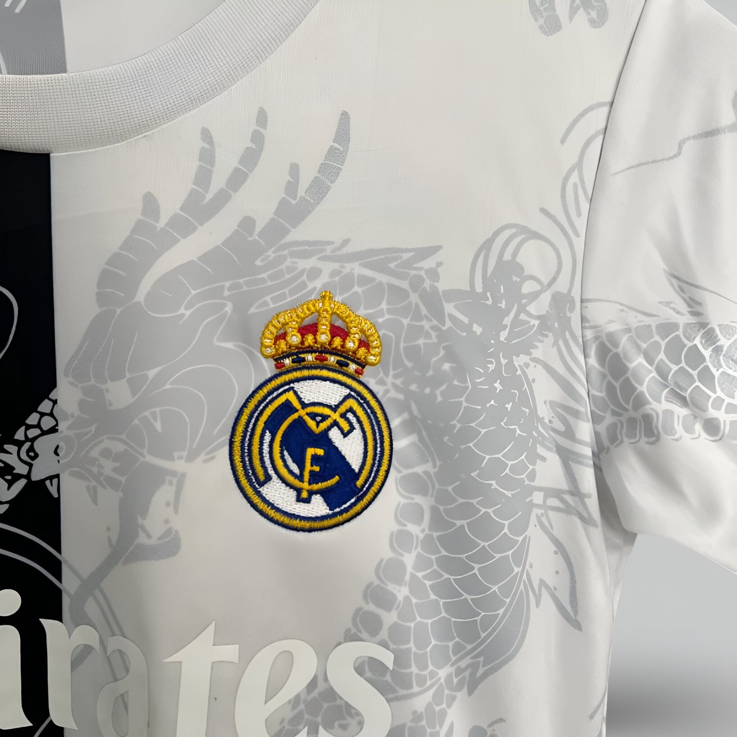 Real Madrid 24/25 "Dragon Split" Premium Kids Kit
