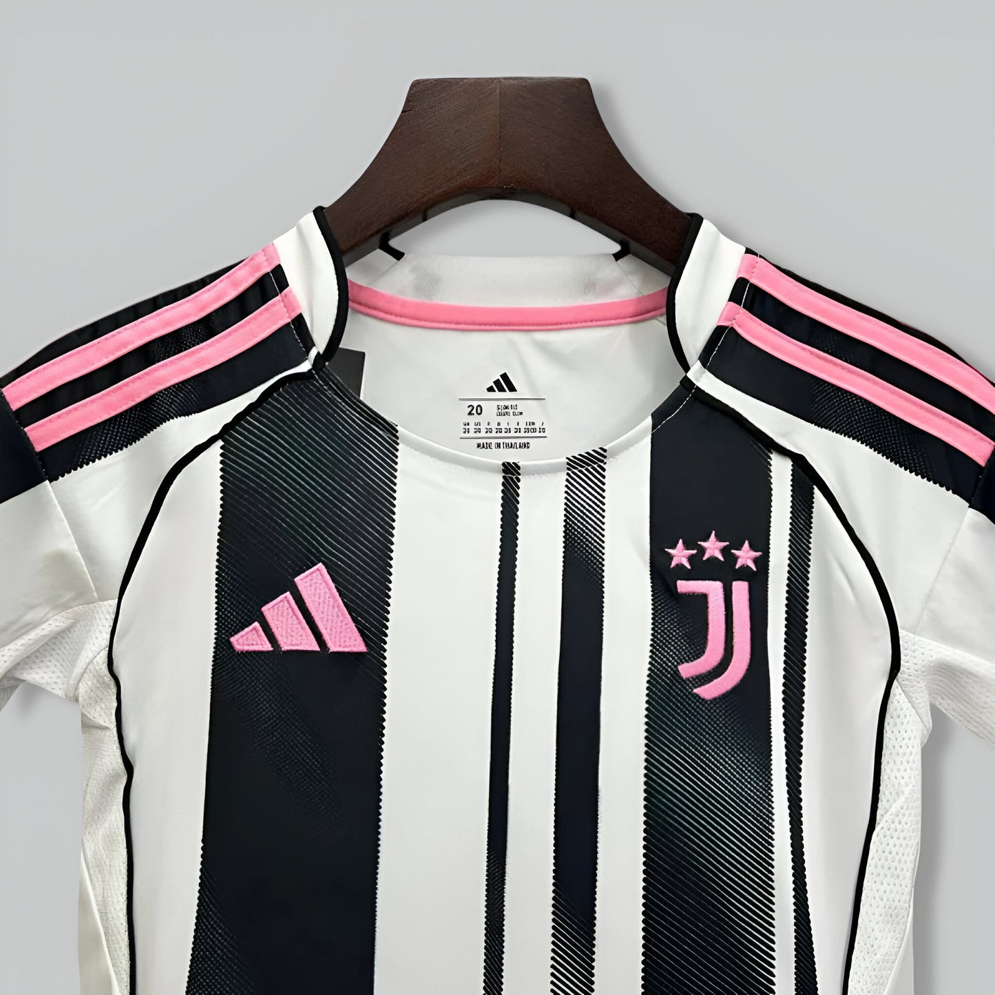 Juventus 25-26 Home Kids Kit