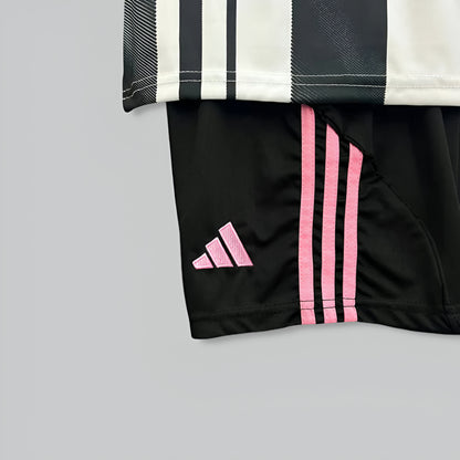 Juventus 25-26 Home Kids Kit
